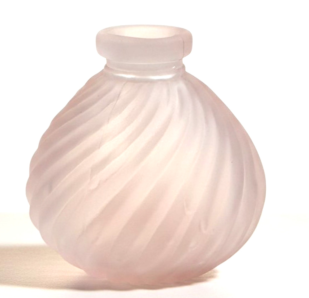 Vintage Taiwan Pink Satin Glass Swirl Bud Vase Bull Head Mark Hsinchu art deco